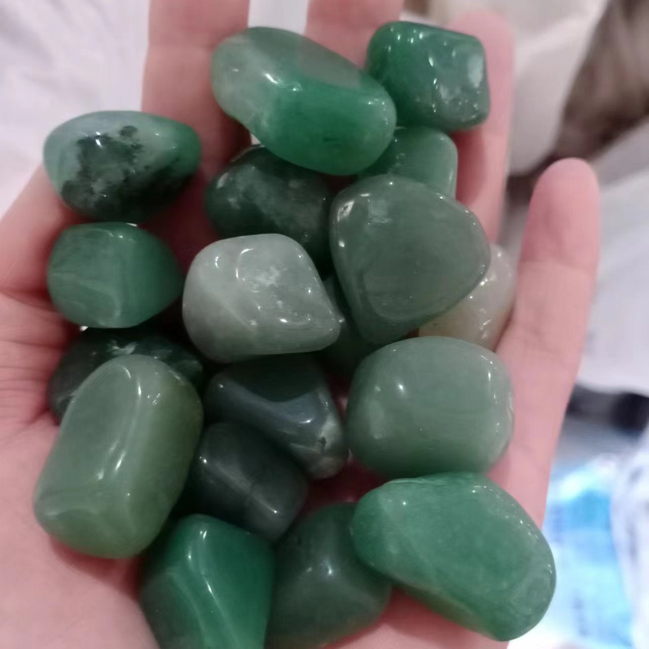 Rainbow mixed agate decorative pebbles for terrarium and plant pot decor