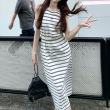 Slim-Fit Easy-to-Wear Commuter Dress, Korean Style
