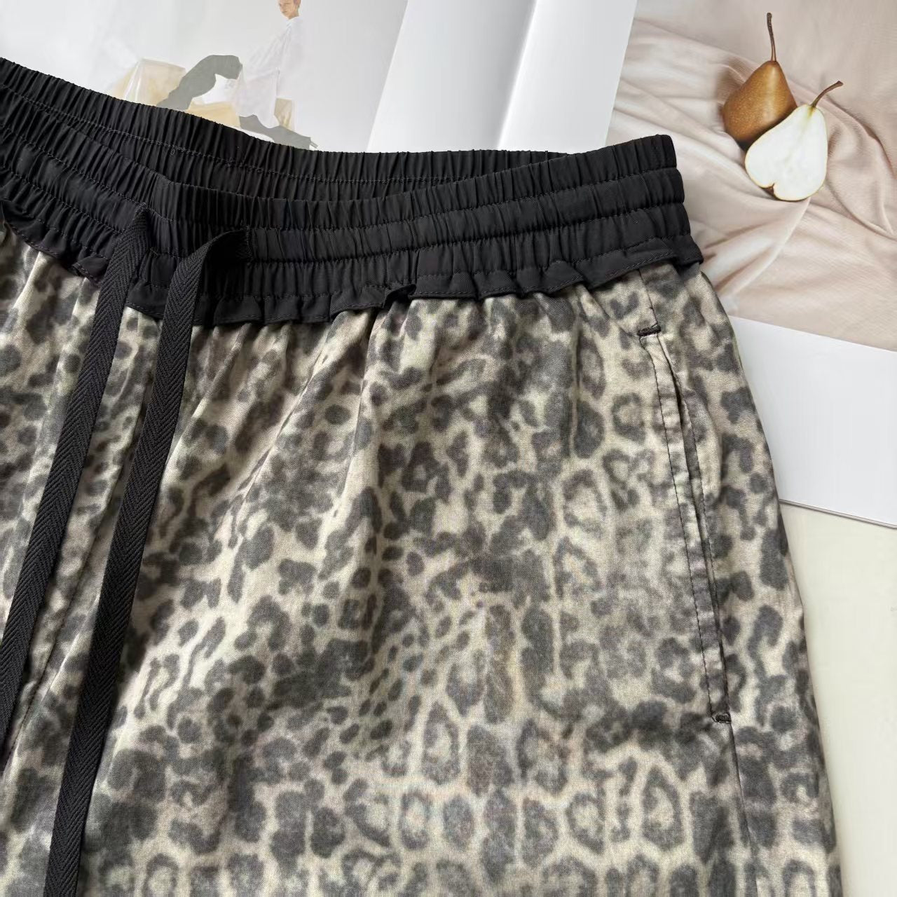 Casual Straight-Leg Leopard-Print Pants