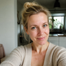 Annelies D.