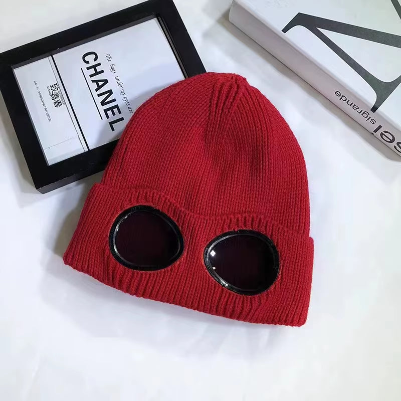 Unisex Men Women Knitted Hat with Goggles Windproof Winter Warmer Ski Beanies Soft Warm Anti-Slip Ear Protection Garros