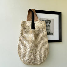 Womens Paper Straw Woven Slouchy Shoulder Bag