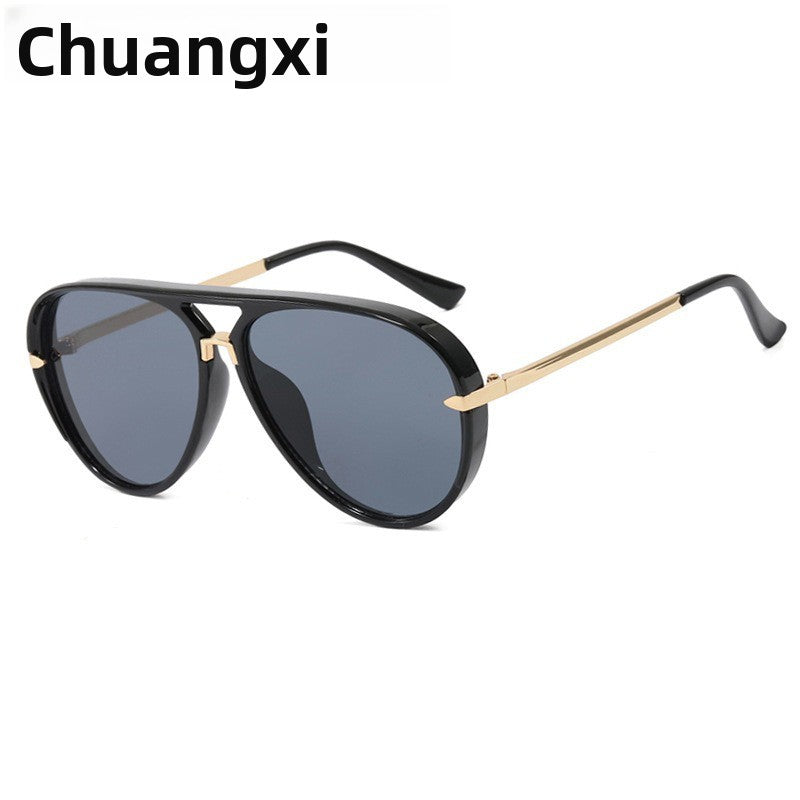 Retro Large Frame Sunglasses | in-use moment