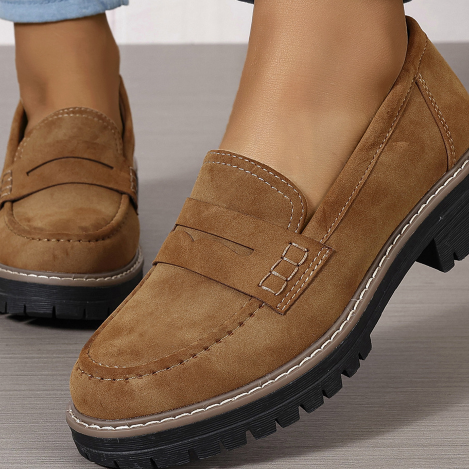 Camel women's penny loafer with chunky lug sole and 4 cm heel, size EU 43 option