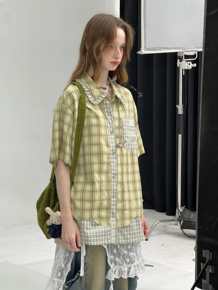 Green plaid short sleeve doll collar shirt worn for casual daytime wear
