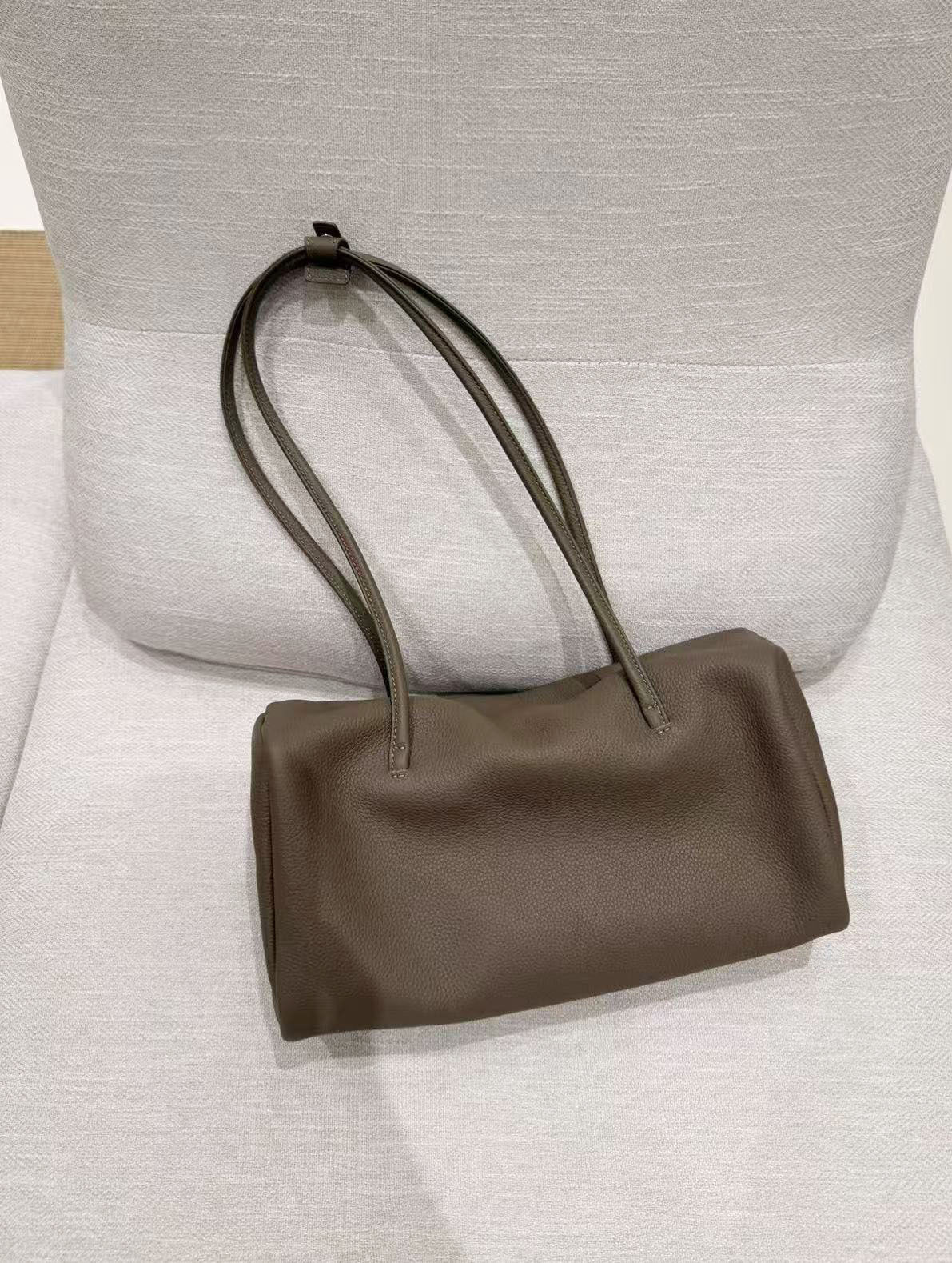 Inner layer of cowhide bag for the armpit area