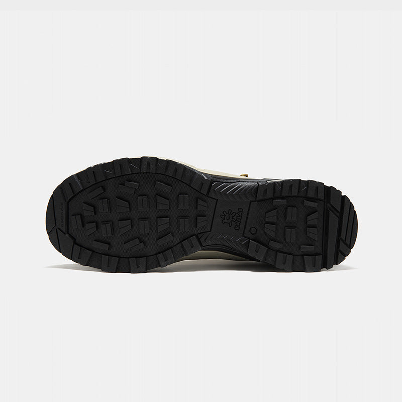 Waterproof hiking shoes