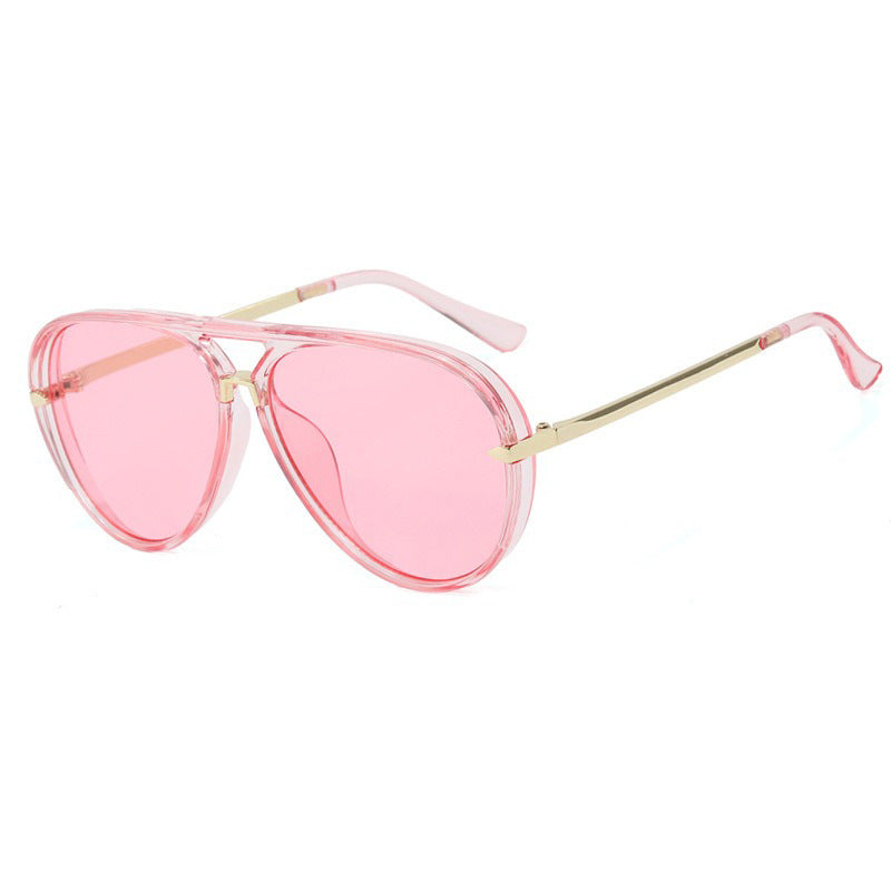 Retro Large Frame Sunglasses | material close up