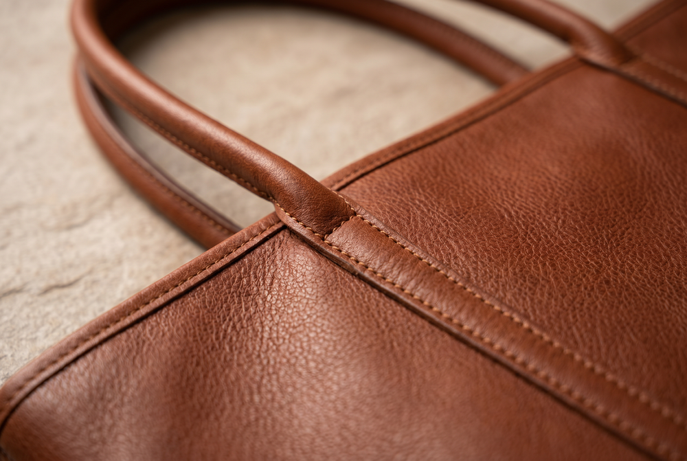 Henkeltasche aus weichem Rindsleder