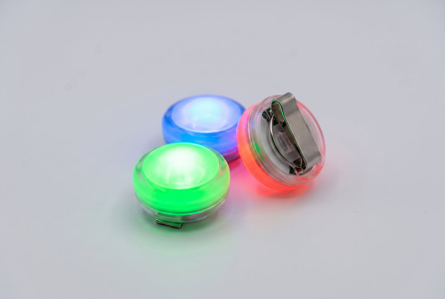 led-pet-safety-light-for-dogs functional close up