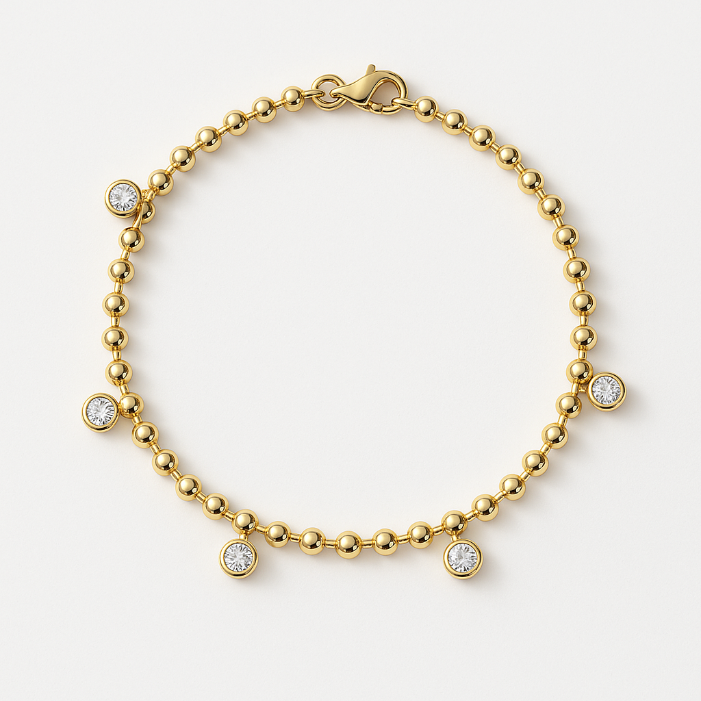 Close detail of the locking link pattern on the Cuban chain