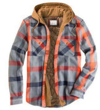 Two button flap chest pockets on the plaid hooded jacket