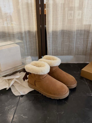 Chestnut ankle boots with thick folded shearling cuffs on a dark floor, Chestnut Double Layer Ribbon option, size 36