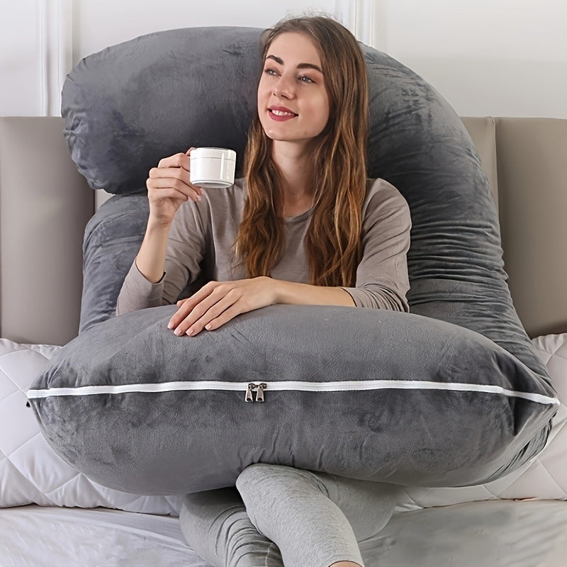 U-shaped maternity pillow | lifestyle in use