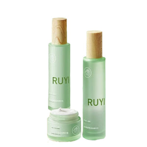 Anti-aging hydration set packaging and bottle presentation view
