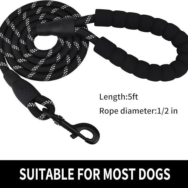 Close view of the braided nylon rope showing the reflective strands woven through it