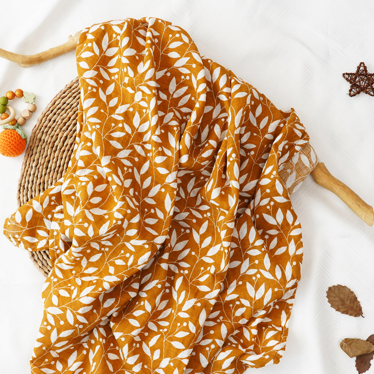 Cotton muslin gauze baby blanket in a printed design, light and breathable double layer fabric