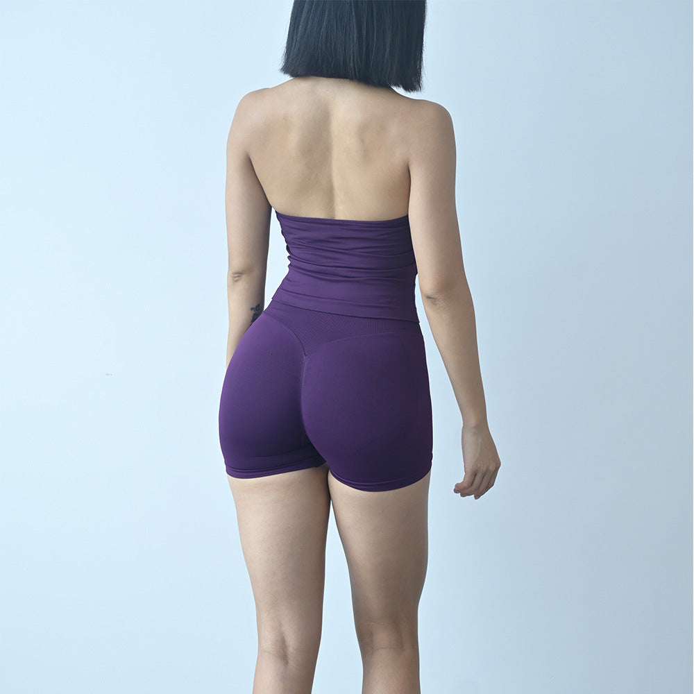 Hip lifting shorts detail on Electric Blue seamless yoga set