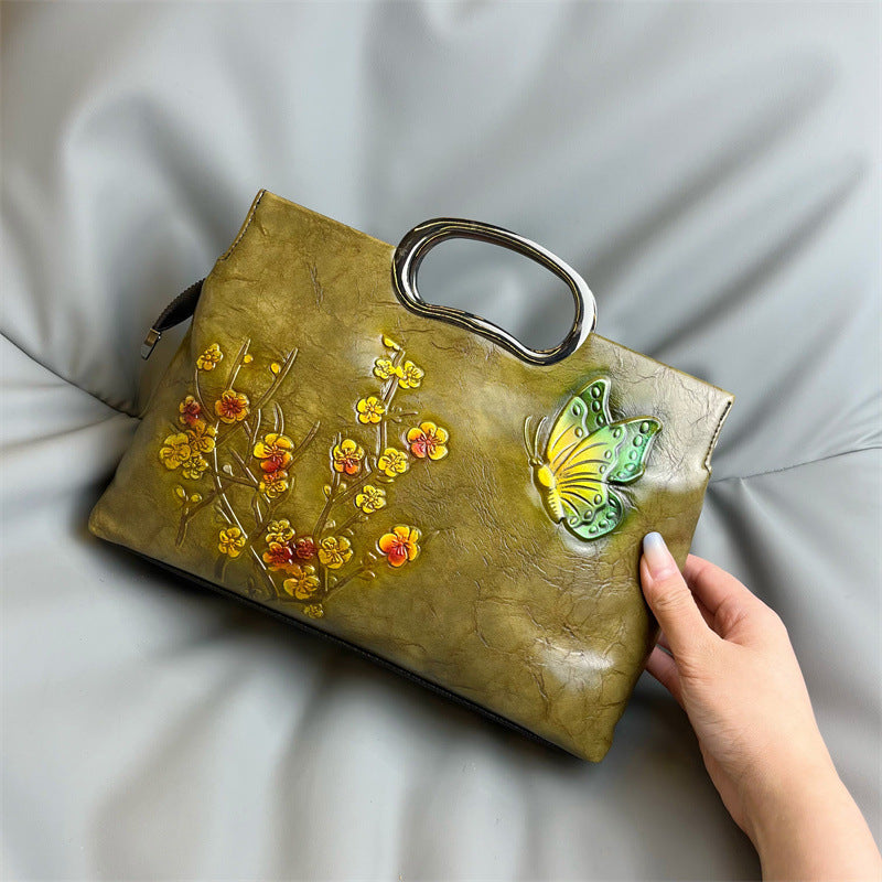Ladies Clutch Bag | side profile detail