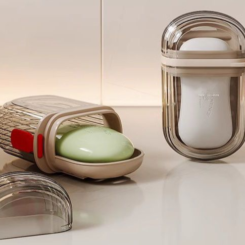 Portable Travel Soap Case with Lid and Drain Board