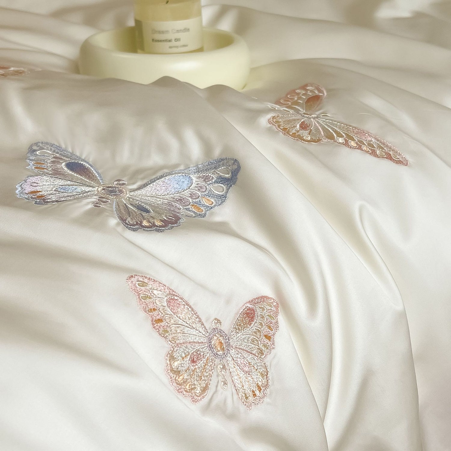 Tencel Butterfly Embroidered Bedding Set