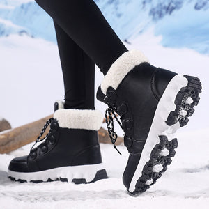Winter snow boot with folded white plush collar, speckled laces and a thick lug sole