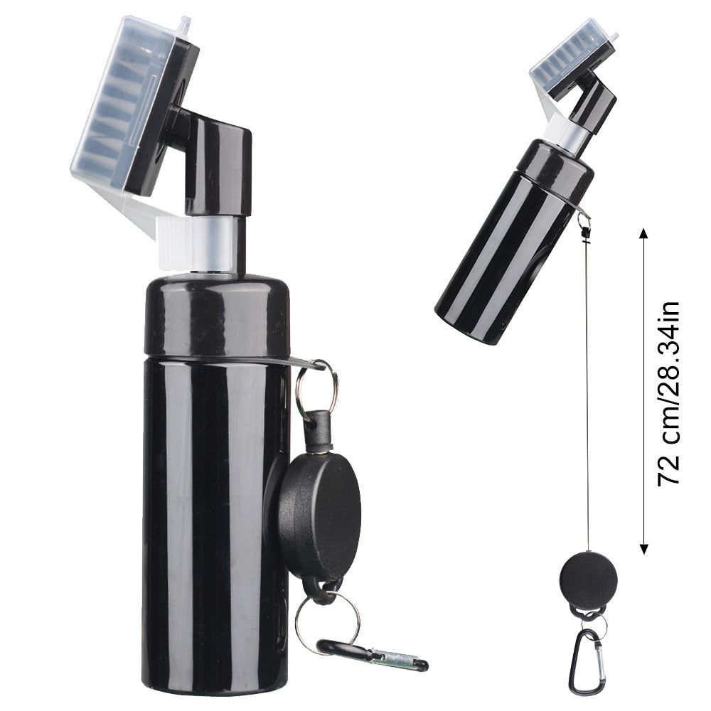 Magnetic clasp golf club cleaning brush with a refillable spray bottle