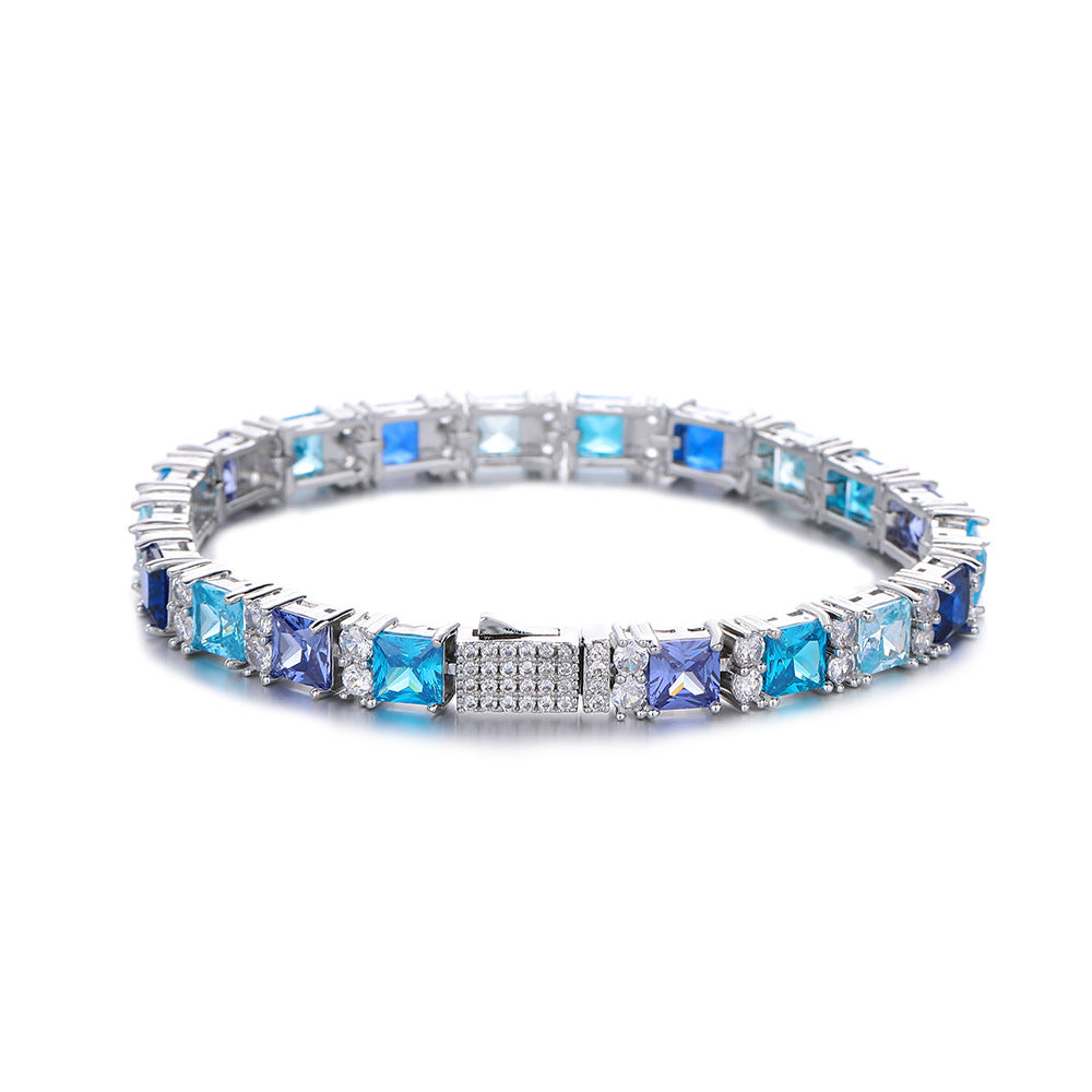 Alternative angle of zircon stone line in platinum tone setting