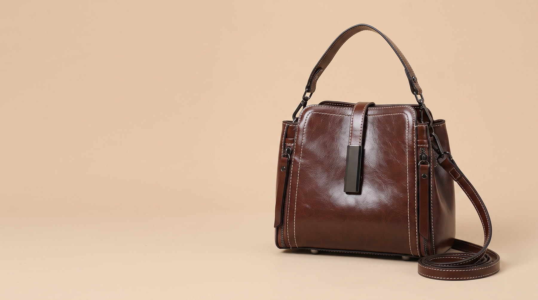 Introducing Vintage Style Genuine Leather Bucket Bag: