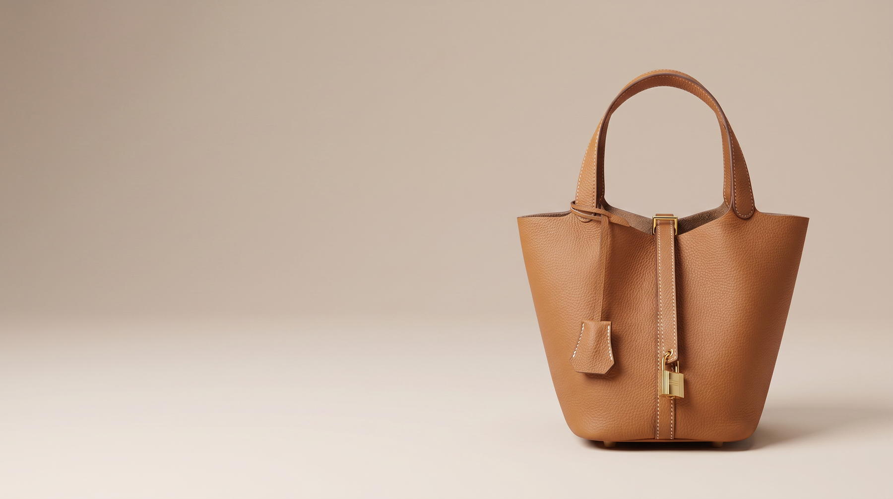 Introducing The Bucket Bag That Keeps Its Shape All Day: