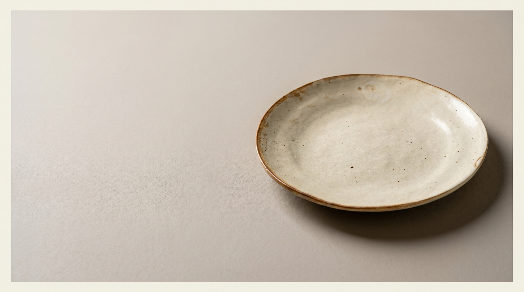 Introducing Retro Stoneware Shallow Plate: