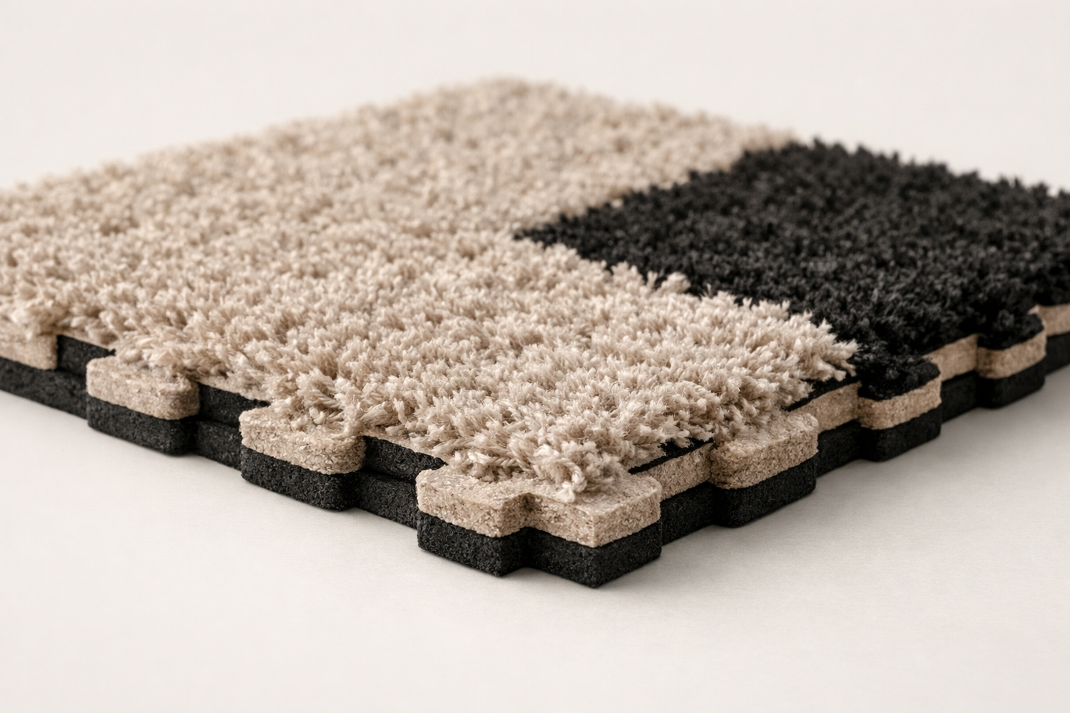 Modular shaggy bedside rug - close-up detail metafield image