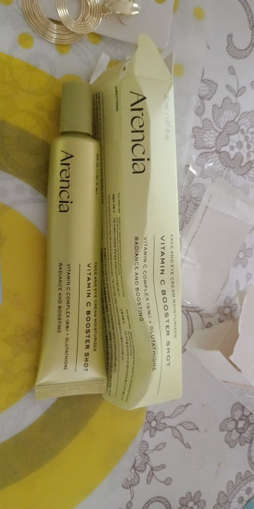 vitamin-c-brightening-face-serum customer review photo 2