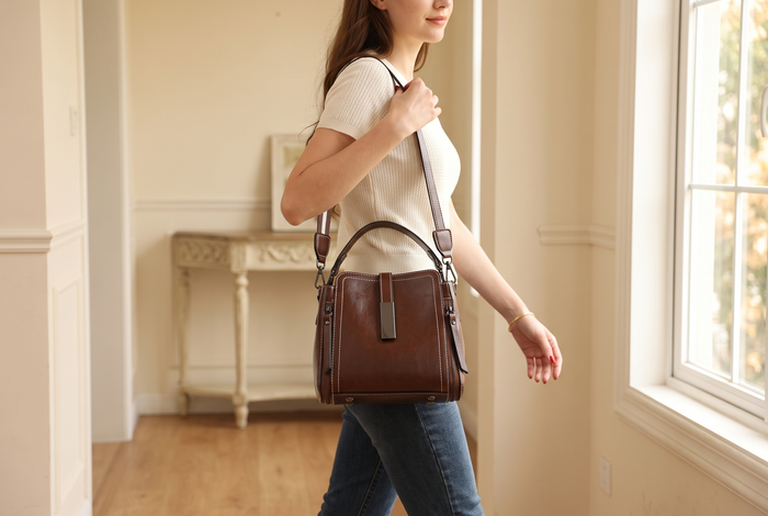 Carry it hands free