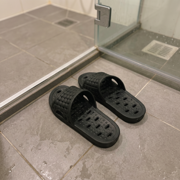 japanese-style-quick-dry-bath-slippers customer review photo 1