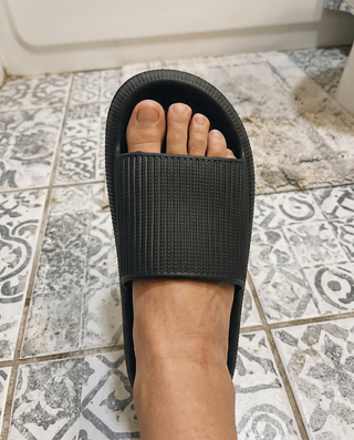 soft-sole-non-slip-home-slippers customer review photo 2