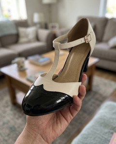 womens-t-strap-patent-leather-sandals customer review photo 3