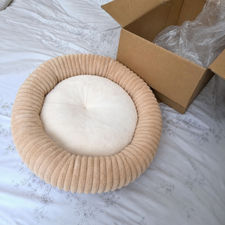plush-round-bed customer review photo 4