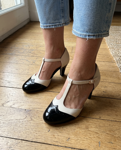 womens-t-strap-patent-leather-sandals customer review photo 4