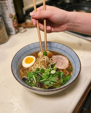 japanese-style-ceramic-noodle-bowl customer review photo 1